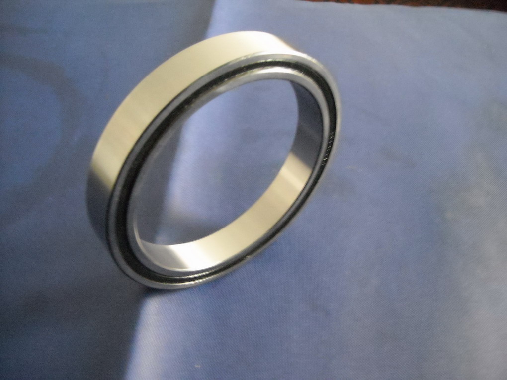 Double row angular contact ball bearing